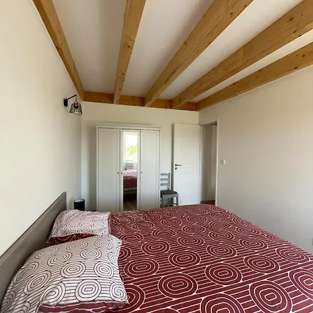 Cougoustal A Vacation With Pool 12 People Aveyron
